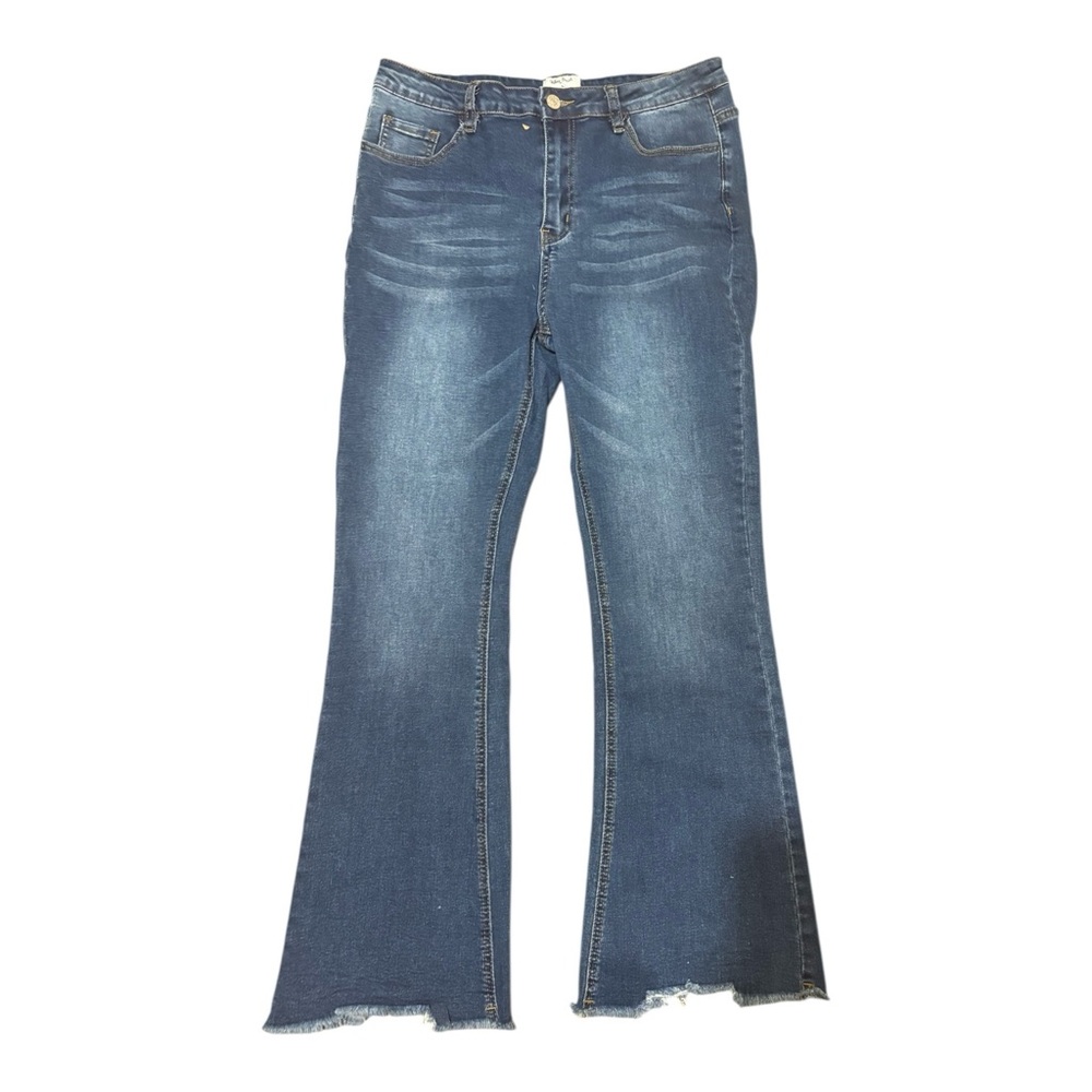 white birch Dark Wash Flare Jeans with Raw Hem Size L NWOT High waist